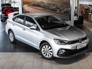 Volkswagen Polo sedan 1.6 Life manual - Image 1