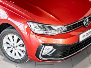 Volkswagen Polo sedan 1.6 Life manual - Image 3