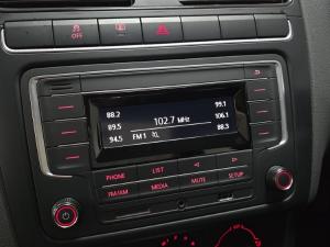 Volkswagen Polo Vivo hatch 1.6 Comfortline auto - Image 8