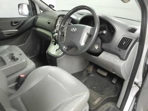 Hyundai H-1 2.5 Crdi A/T/ 2.5 Elite automatic - Image 8