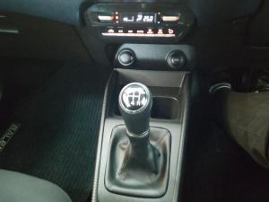 Suzuki Baleno 1.5 GL manual - Image 17