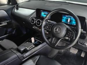 Mercedes-Benz GLA GLA200d - Image 13
