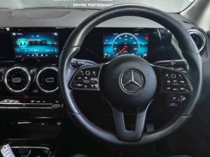 Mercedes-Benz GLA GLA200d - Image 15