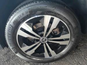Mercedes-Benz GLA GLA200d - Image 4