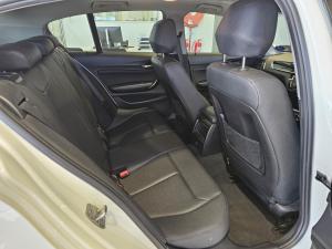 BMW 1 Series 120i 5-door auto - Image 8