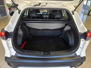 Toyota Corolla Cross 1.8 XR - Image 10