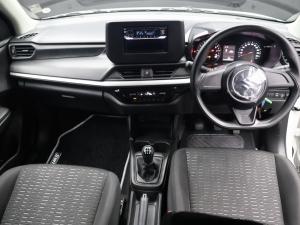 Suzuki Swift 1.2 GL - Image 8