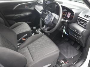 Suzuki Swift 1.2 GL - Image 9