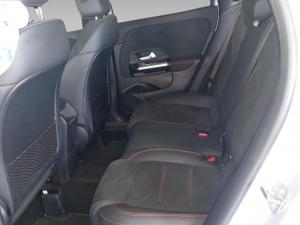 Mercedes-Benz GLA GLA200d Progressive - Image 9