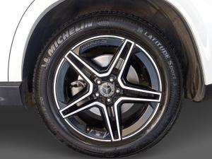 Mercedes-Benz GLE GLE300d 4Matic - Image 5