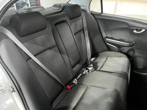 Image Honda Brio Amaze sedan 1.2 Comfort