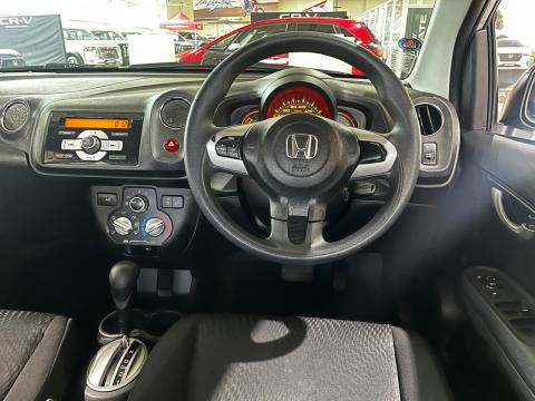 Image Honda Brio Amaze sedan 1.2 Comfort