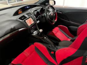 Honda Civic Type R - Image 3