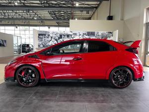Honda Civic Type R - Image 6