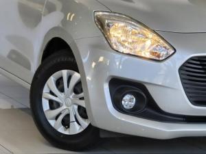 Suzuki Swift 1.2 GL auto - Image 8