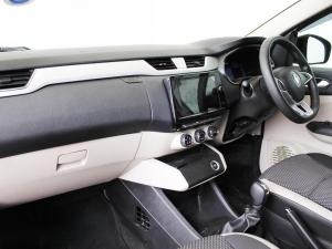 Renault Triber 1.0 Intens auto - Image 17