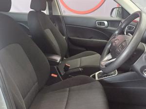 Hyundai Venue 1.0T Motion auto - Image 17