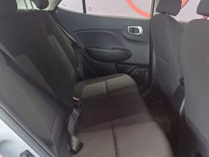 Hyundai Venue 1.0T Motion auto - Image 21