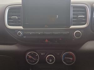 Hyundai Venue 1.0T Motion auto - Image 22