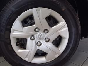 Hyundai Venue 1.0T Motion auto - Image 8