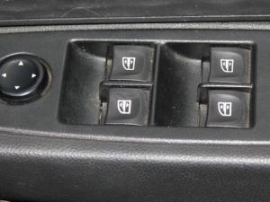 Renault Kiger 1.0 Turbo Zen - Image 14
