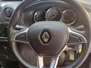 Renault Kiger 1.0 Turbo Zen - Image 22