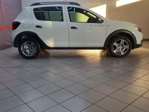 Renault Kiger 1.0 Turbo Zen - Image 3