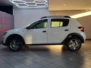 Renault Kiger 1.0 Turbo Zen - Image 5