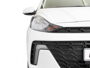 Hyundai Grand i10 1.2 Executive sedan auto - Image 11