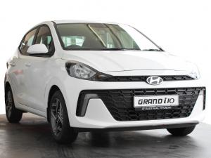 Hyundai Grand i10 1.2 Executive sedan auto - Image 1