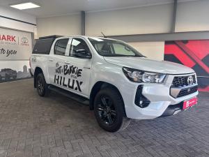 Toyota Hilux 2.4GD-6 double cab Raider manual - Image 1