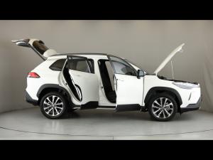 Toyota Corolla Cross 1.8 XR - Image 15