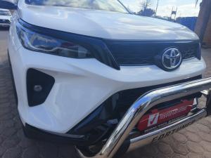 Toyota Fortuner 2.4GD-6 4x4 - Image 23