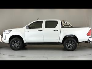 Toyota Hilux 2.4GD-6 double cab Raider manual - Image 17