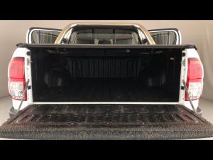 Toyota Hilux 2.4GD-6 double cab Raider manual - Image 18
