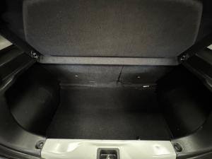 Toyota Vitz 1.0 XR manual - Image 15