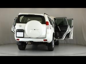 Toyota Land Cruiser Prado 3.0DT TX - Image 9
