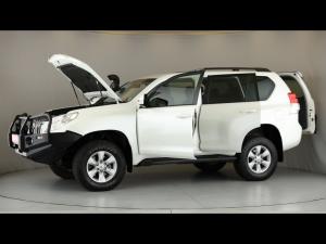 Toyota Land Cruiser Prado 3.0DT TX - Image 12
