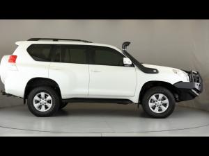 Toyota Land Cruiser Prado 3.0DT TX - Image 3