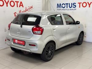 Toyota Vitz 1.0 XR manual - Image 2