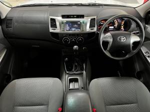 Toyota Hilux 3.0D-4D Xtra cab 4x4 Raider Dakar edition - Image 6