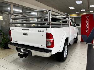 Toyota Hilux 3.0D-4D Xtra cab 4x4 Raider Dakar edition - Image 2