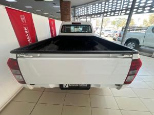 Isuzu D-Max Gen 6 250 single cab Fleetside safety - Image 5