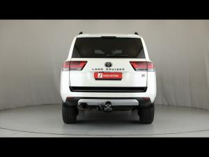 Toyota Land Cruiser 300 3.3D GR-Sport - Image 5
