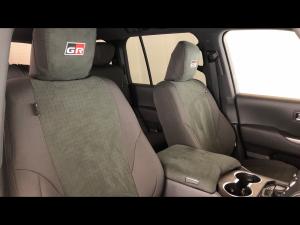 Toyota Land Cruiser 300 3.3D GR-Sport - Image 31