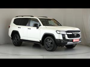 Toyota Land Cruiser 300 3.3D GR-Sport - Image 1