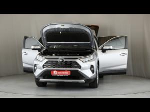 Toyota RAV4 2.0 VX - Image 15