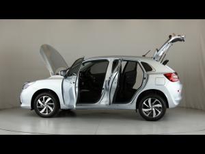 Toyota Starlet 1.5 XR manual - Image 11