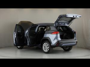 Toyota Corolla Cross 1.8 Hybrid XS - Image 10