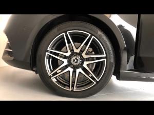 Mercedes-Benz V-Class V300d Exclusive - Image 19
